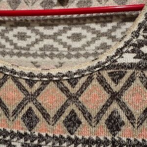 Absolutely Famous Geometric Crewneck Sweater in Cream, Brown & Pink